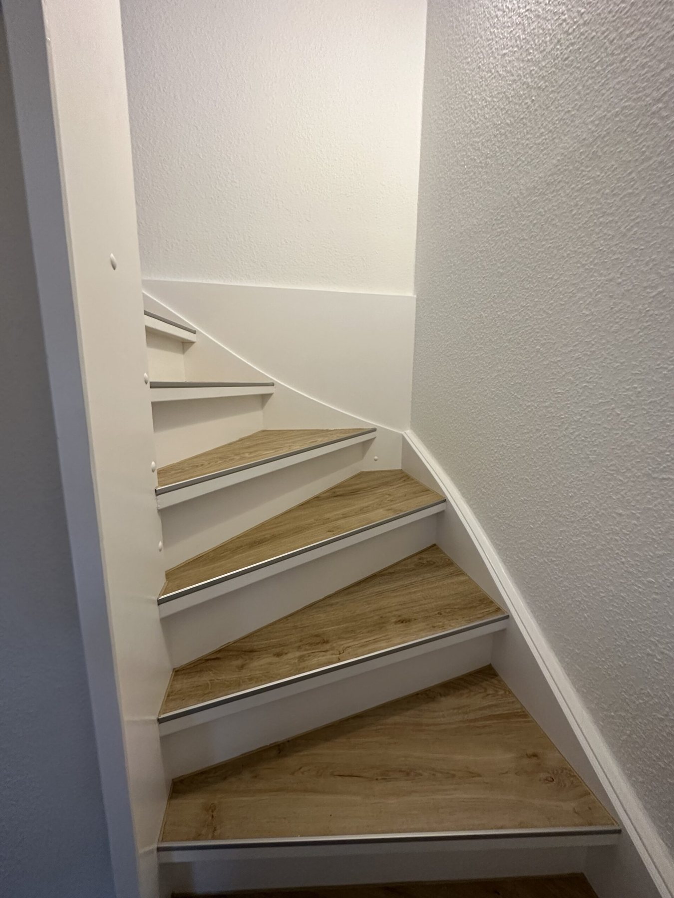 Treppenhausmodernisierung im Reihenhaus – Bild 5